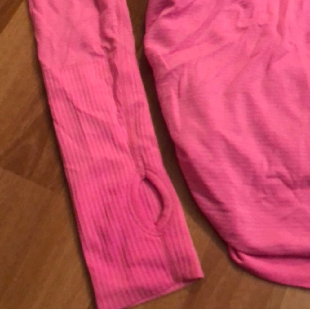 Lululemon Swiftly Tech - Picture 2 of 5